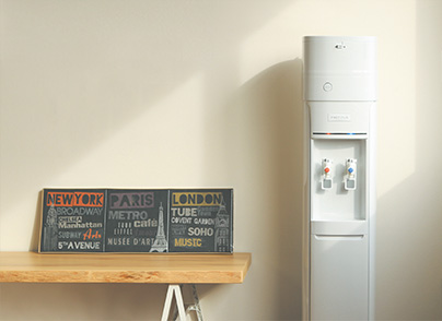 �l�C�̌����E�H�[�^�[�T�[�o�[�̋@�\